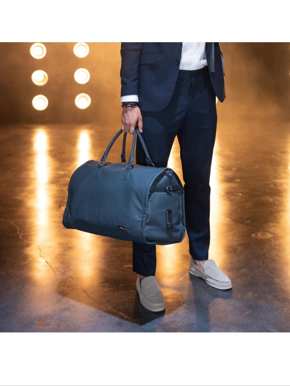Hotel Collection Duffle/Garment Bag- NAVY